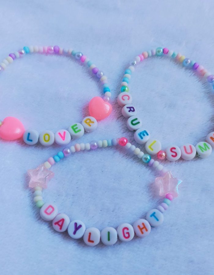 Taylor Swift : “Lover” Songs Bracelet